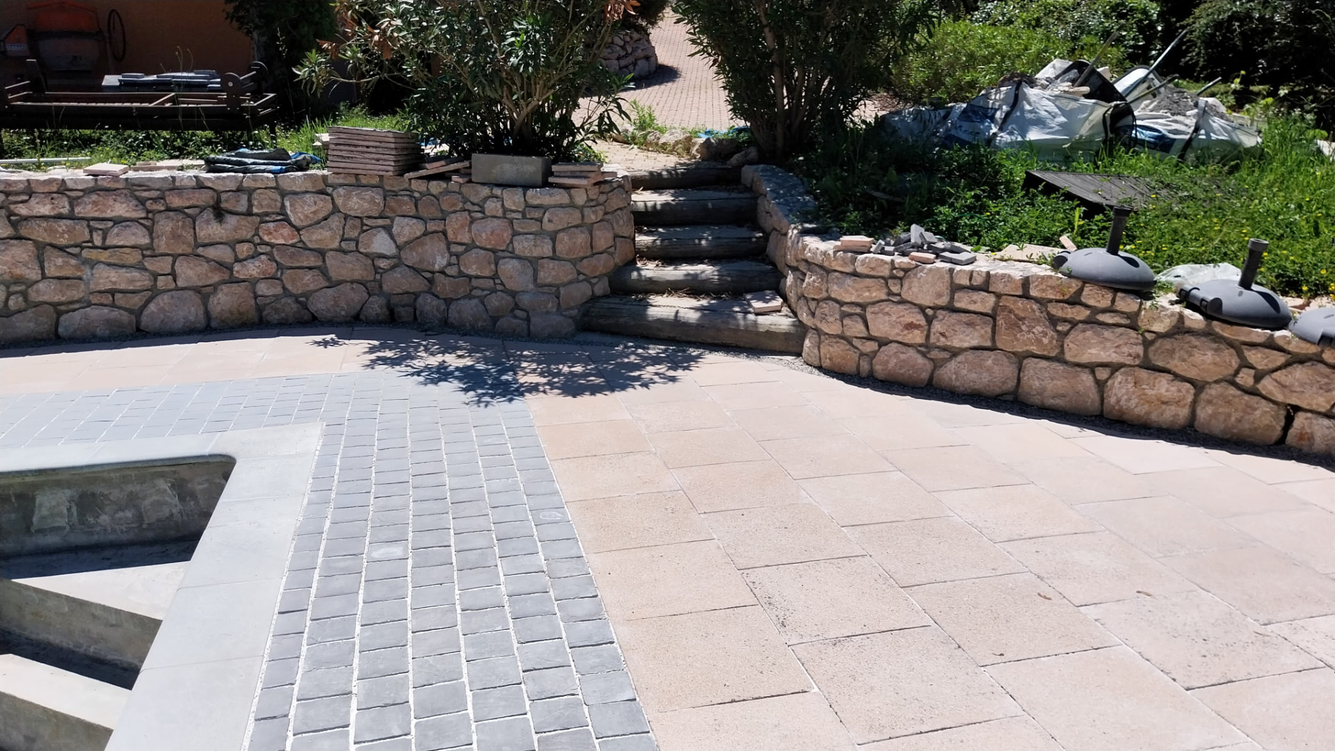 Terrasse, murs et marches — avant / après — Après